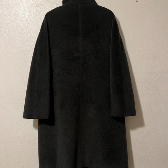 Max Mara Alpaca and Virgin Wool Coat - Picture 3 of 6